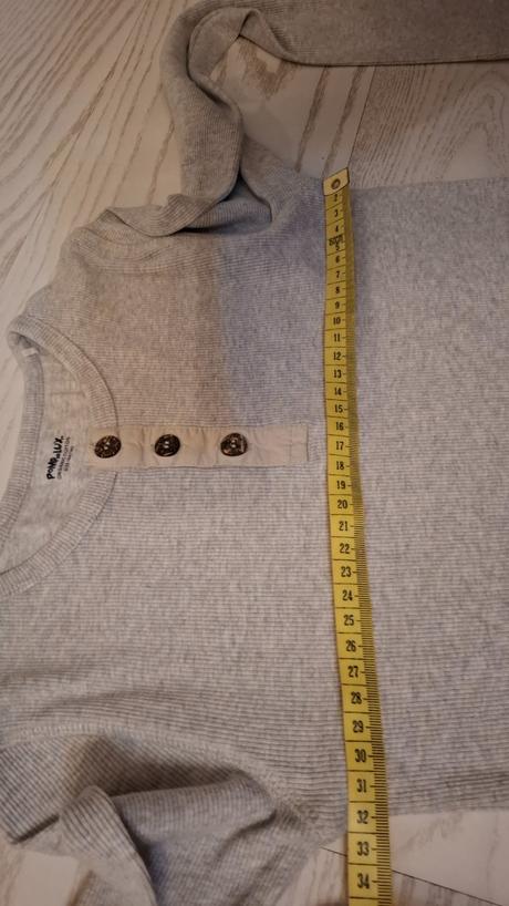 Svetlo šedé tričko, pompdelux,134