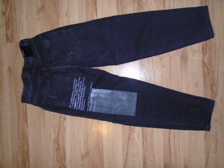 Úžasne rifle bershka, vysoky pas, bershka,s