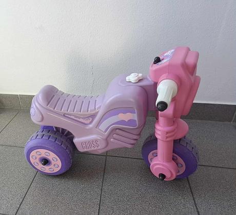 Odrážadlo pre dievčatá, 