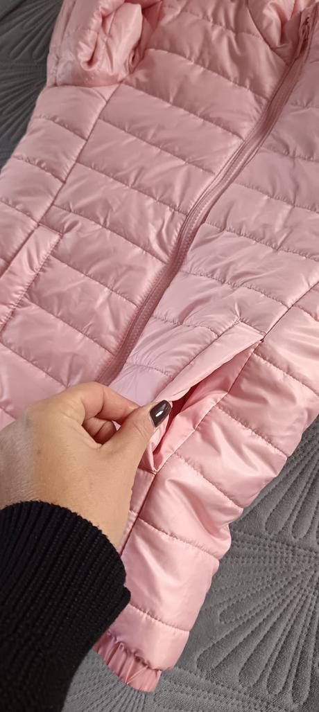 Ružová bundička, 158