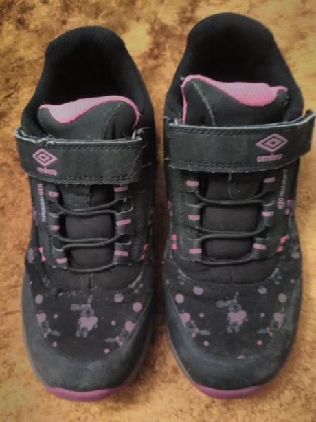 Botasky umbro, umbro,34