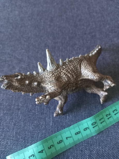 Schleich dinosaurus animantarx,