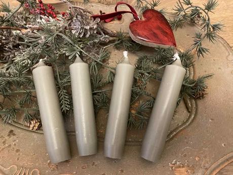 Sviečky svetlo zelené - 4 ks ( sada ),