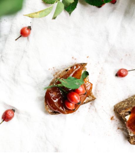 Šípkový lekvár - pochúťka chladnej jesene,