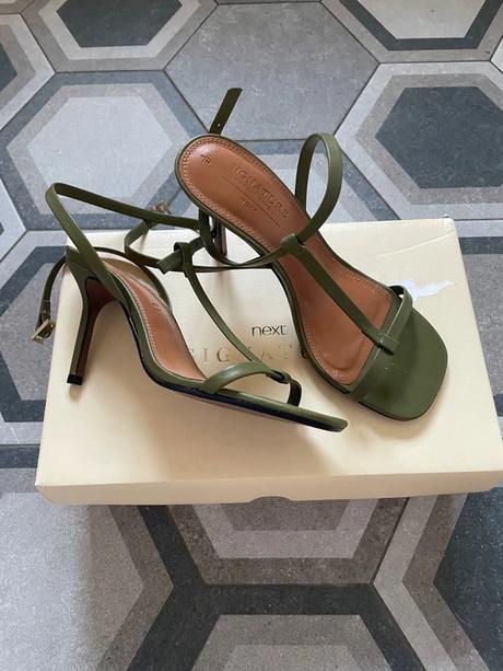Sandale na vysokom podpadku, next,37