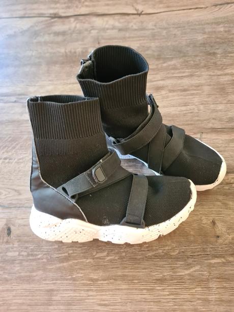 Tenisky, reserved,33