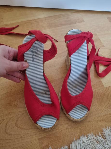 Letne sandale, baťa,36