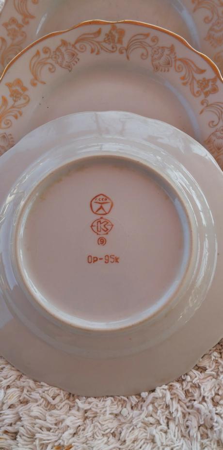 Porcelánové taniere, 
