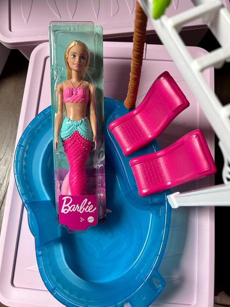 Luxusný barbie domček s najkrajšou barbie zbierkou, 