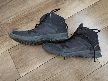 Polovysoká turistická obuv, 42