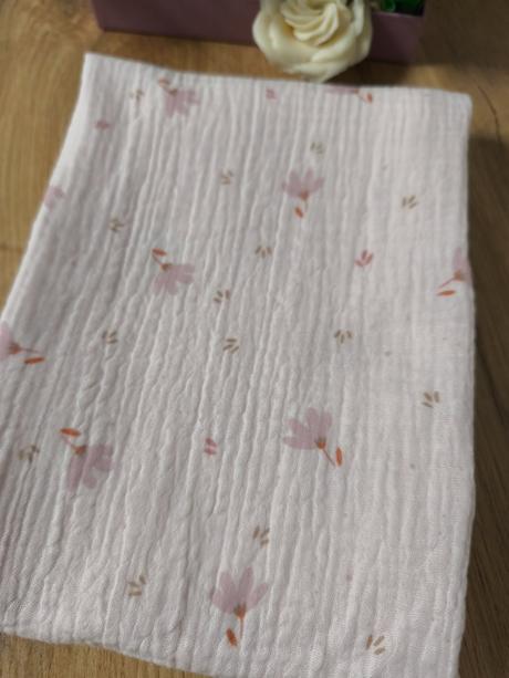 Mušelínová  plienka ružová, 