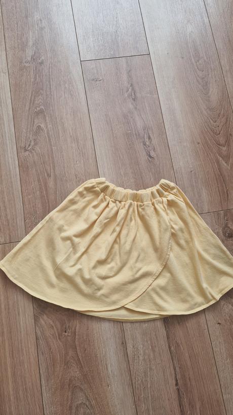 Suknička veľ. 134 cm, 134