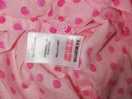 Letny bodkovany overal, 68