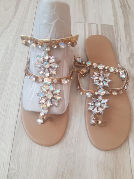 Kamienkové sandálky, 37