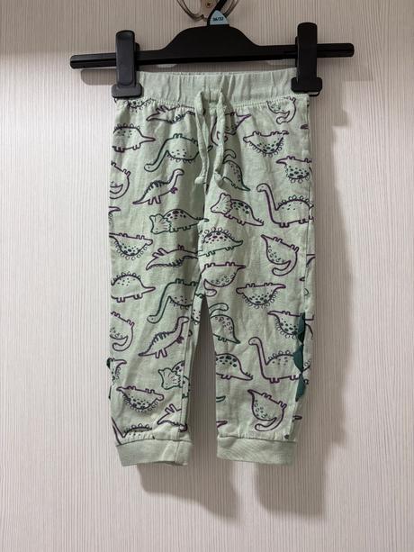 Chlapčenské tepláky, pepco,86