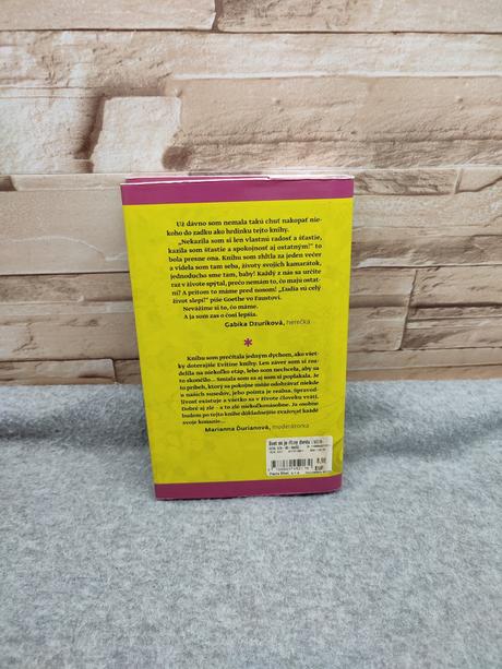 Svet mi je dlžný (pevná väzba) - eva urbaníková,