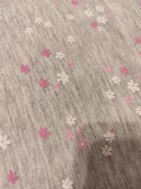 Sivé šaty s ružovými kvietkami, fox & bunny,86