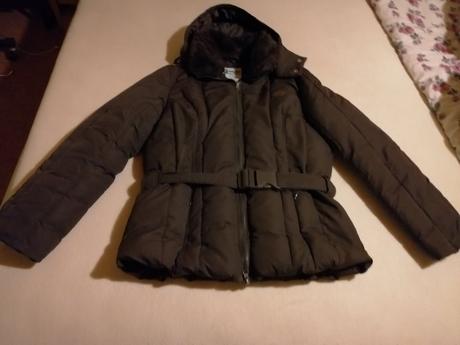 Hnedá vetrovka z lidla s poštou, m