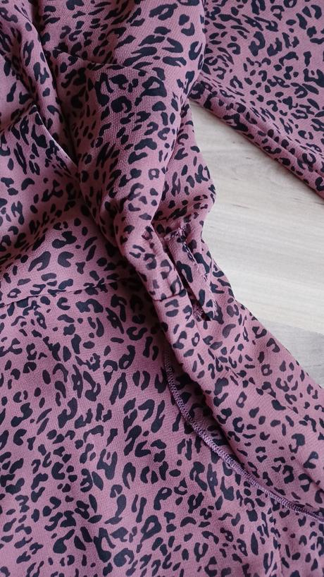 Vzorované šaty s jemným leopardím vzorom, l