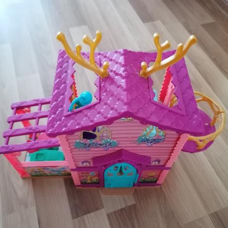 Jelení domček pre bábiky enchantimals, 