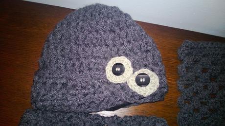 Súprava čiapka + nákrčník + štucne, 92