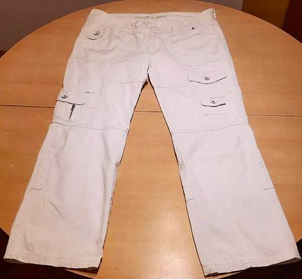 Predám biele rifle veľ.40, l