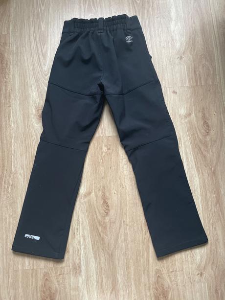 Turisticke nohavice alebo na lyže, mc kinley,140