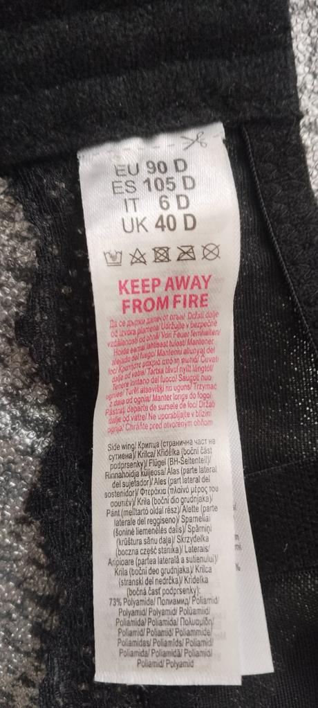 Podprsenka čierna, 92