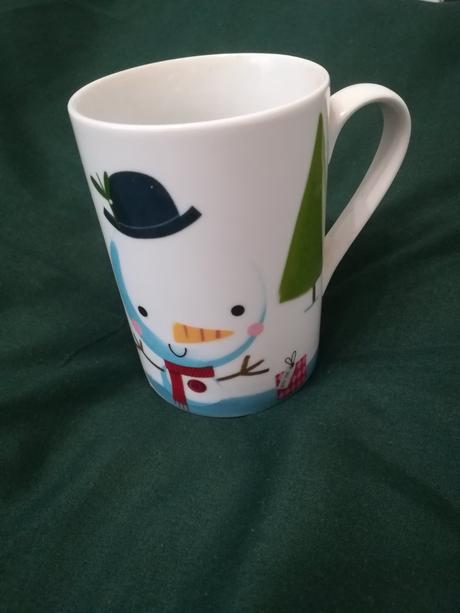 Šálka so snehuliakom, 
