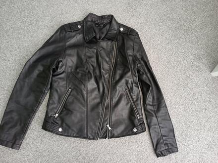 Koženková bunda, s