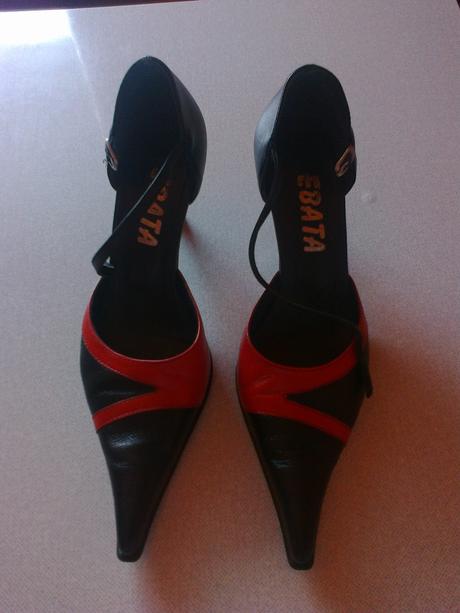 Kožené čierno-červené topánky, 37