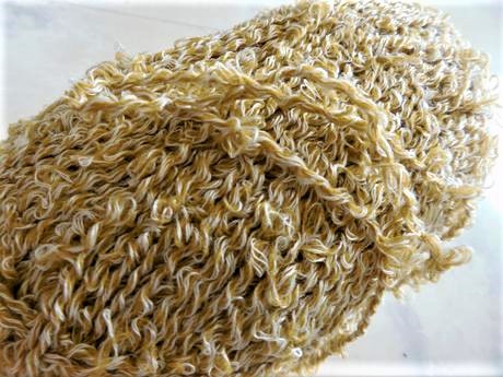 Uzlíčková priadza na pletenie /300 gr., 