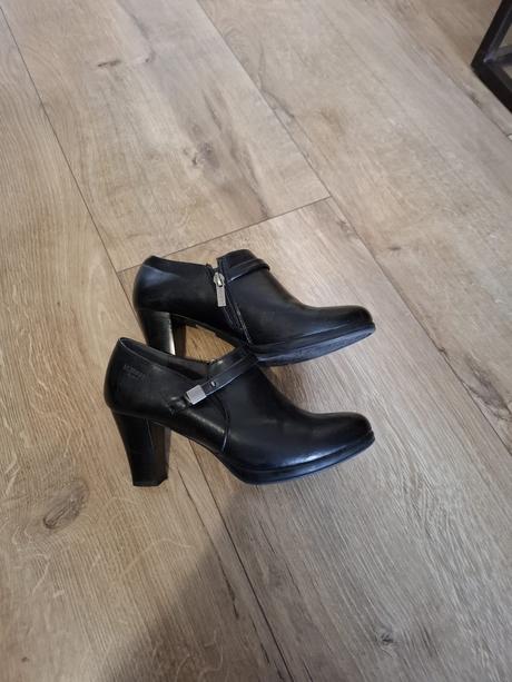 Kotnikove topanky, 37