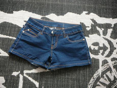 Dievcenske kratasy, 152