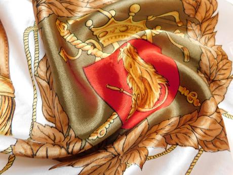 Pekna luxusna šatka, l