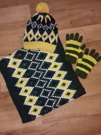 Čiapka, nákrčník, rukavice,