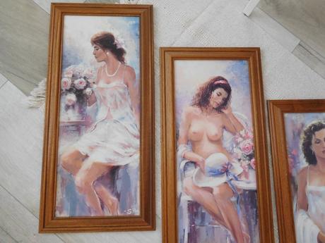 Obrázky ženy v drevenom ráme,, 