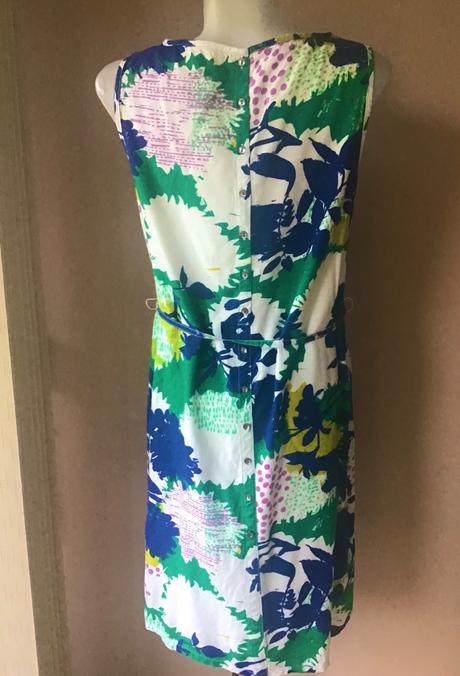 Krasne šaty /17, 40