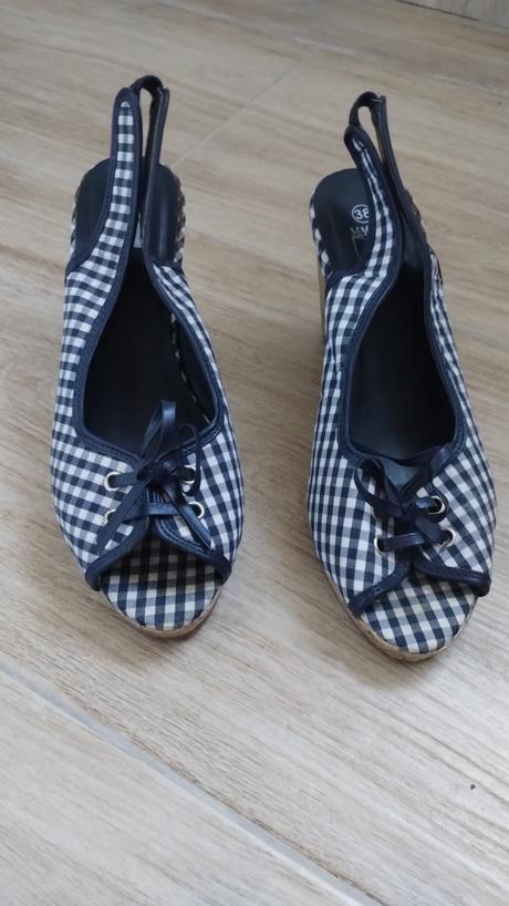 Dámske sandále, 38