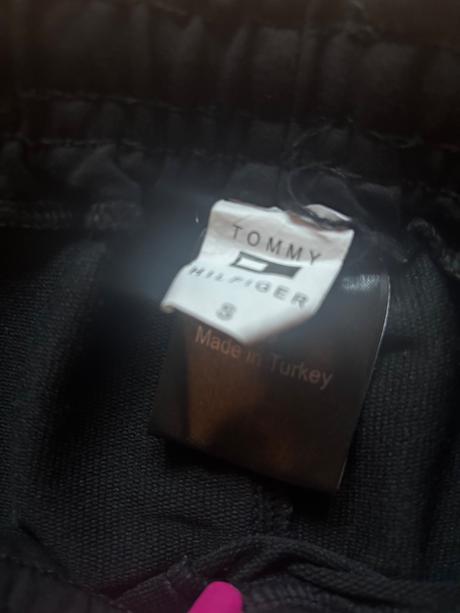 Predam damske teplaky tommy hilfiger +adidas legin, 36