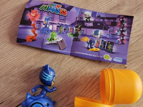 Kinder hračka pjmasks,