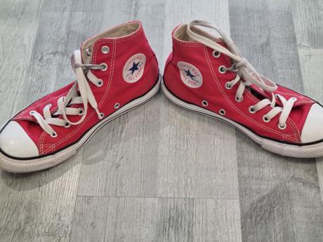 Červené converse tenisky, converse,34