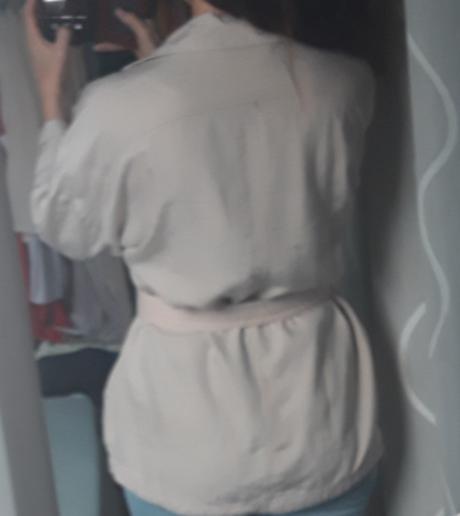 Trenčkot, stradivarius,s