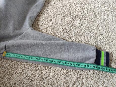 Mikina s kapucňou n, 110