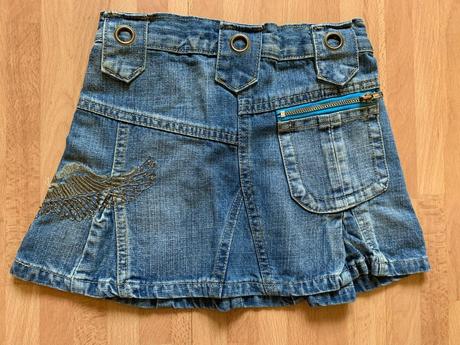 Rifľová sukňa, 116