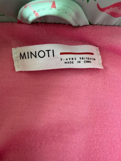 Bundička minoti, minoti,98