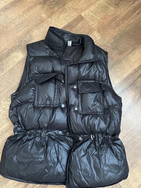 Vesta greeenapple cierna, 