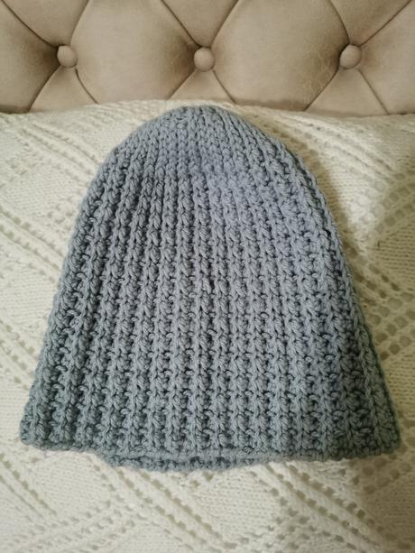 Obojstranná dámska čiapka, vlastná vyroba, 56