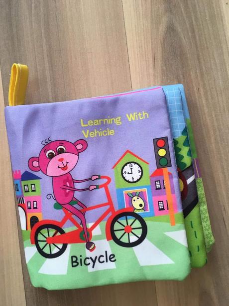 Krasne sustiace a piskajuce knizky,