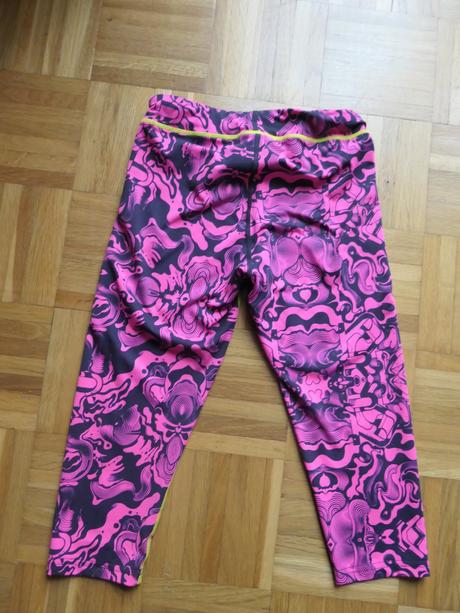 Kari traa krasne, stylove, funcne sportove leginy, s